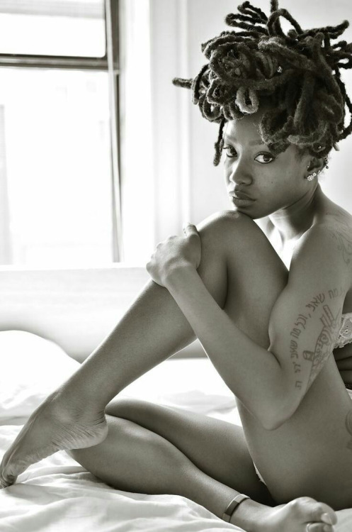 tumblr_o8cgylbxxl1srznu9o1_500